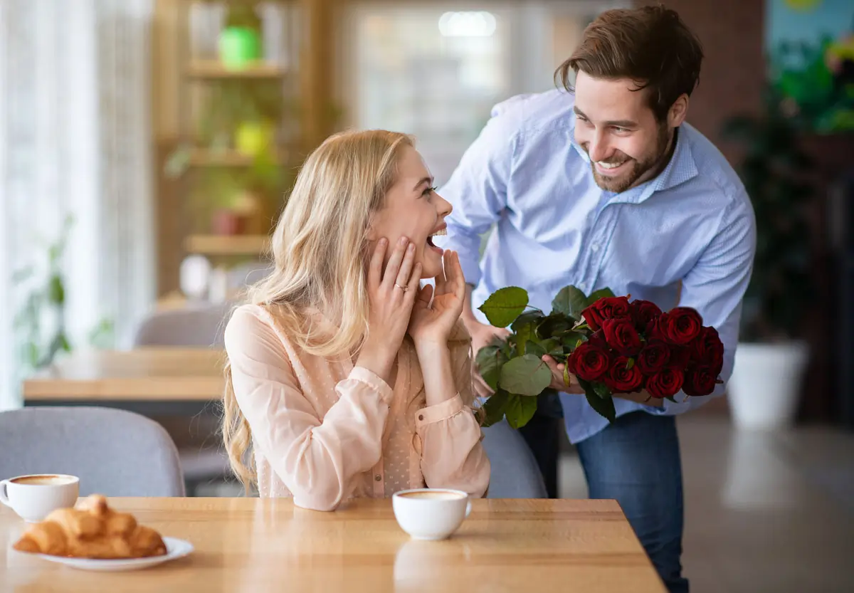 Wie verliebt er sich in mich? Dein Weg zu seiner Liebe